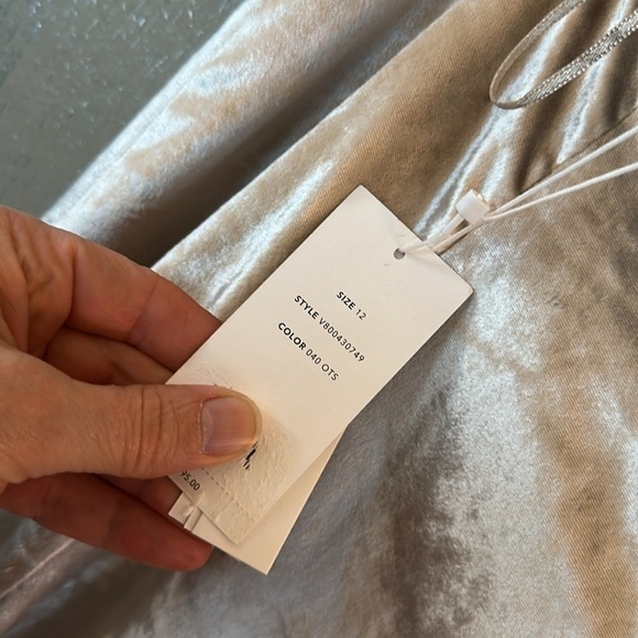 VINCE Velvet Paneled Midi Skirt Cream size 12 NWT - Picture 9 of 9